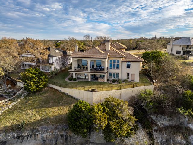 1252 Briar Court, Whitney, TX 76692