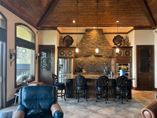 1252 Briar Court, Whitney, TX 76692