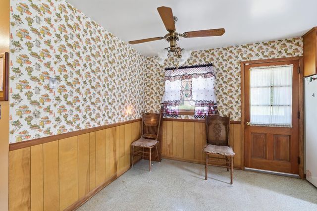 17924 Bell Circle W, Minnetonka, MN 55345