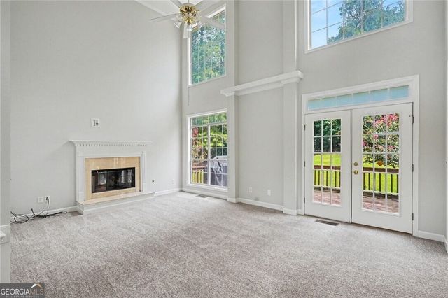 128 Crown Glen Way, Stockbridge, GA 30281