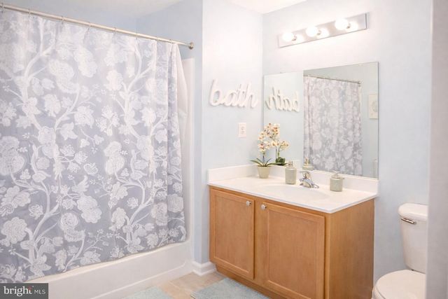 102 REDBUD LN, Mantua, NJ 08051
