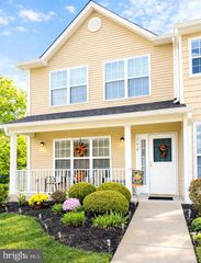 102 REDBUD LN, Mantua, NJ 08051