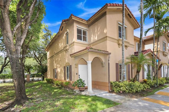 10720 NW 82nd Ter 1-8, Doral, FL 33178
