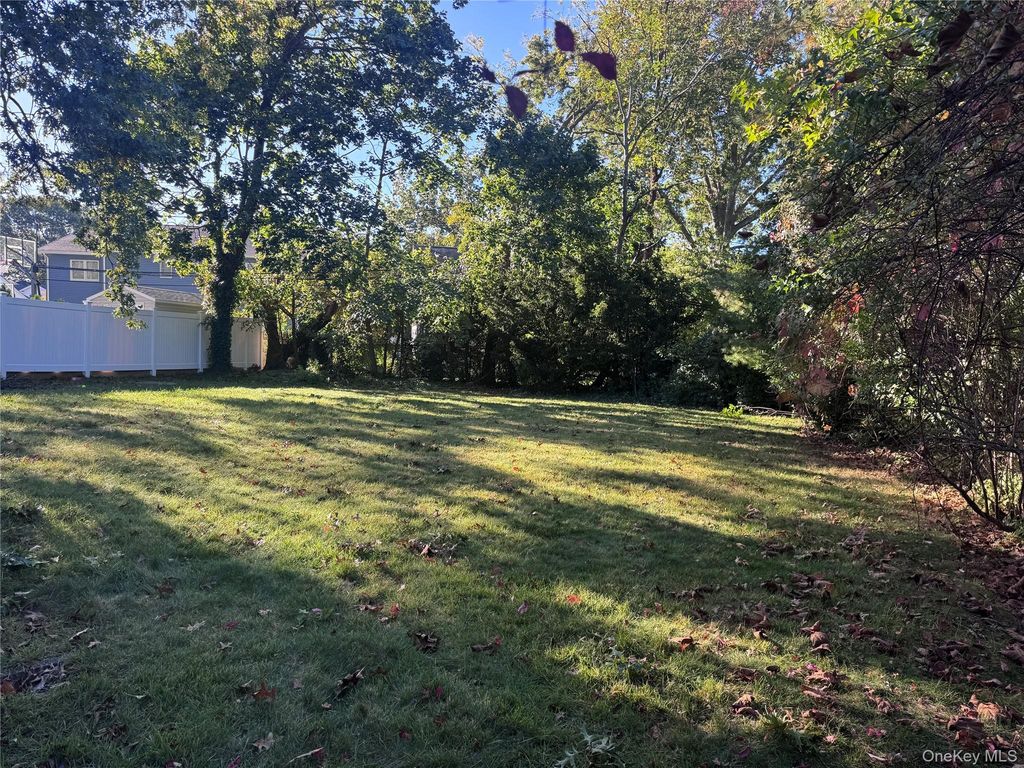 625 Knollwood Drive, West Hempstead, NY 11552 — photo 2