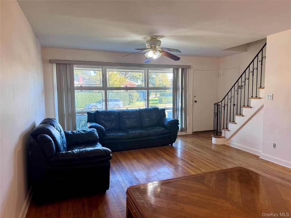 625 Knollwood Drive, West Hempstead, NY 11552 — photo 3
