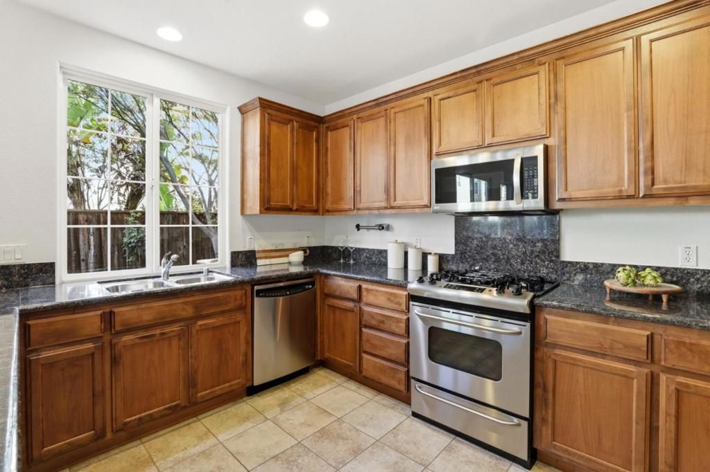 Image 13 of property listing at 2130 Payne Place, Santa Clara, CA 95054