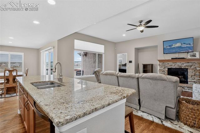 6178 Cumbre Vista Way, Colorado Springs, CO 80924