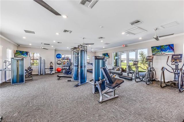 556 Spring Hill Lake LOOP, Cape Coral, FL 33993