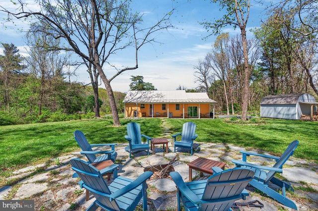 202 LAKE ARROWHEAD RD, Luray, VA 22835