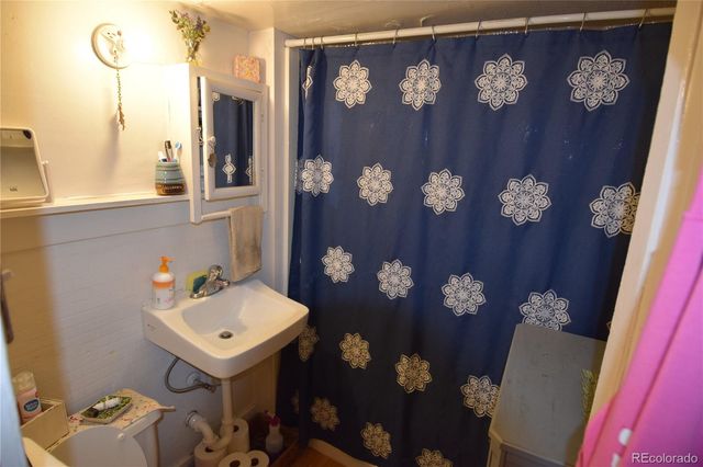 1106 Main Street, Canon City, CO 81212