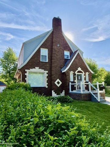 449 Chalmers Street, Detroit, MI 48215