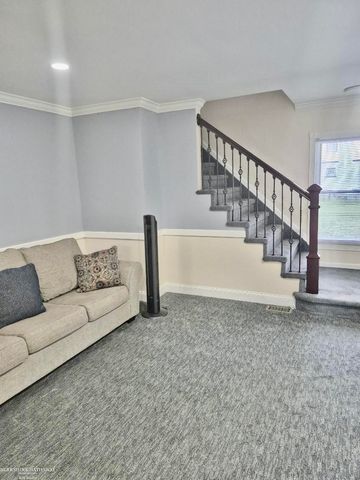 449 Chalmers Street, Detroit, MI 48215