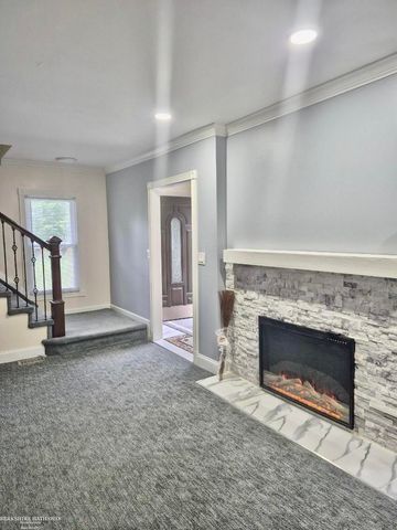 449 Chalmers Street, Detroit, MI 48215
