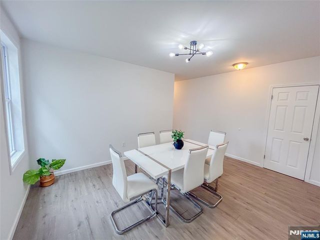 624 19th Street, Newark, NJ 07103