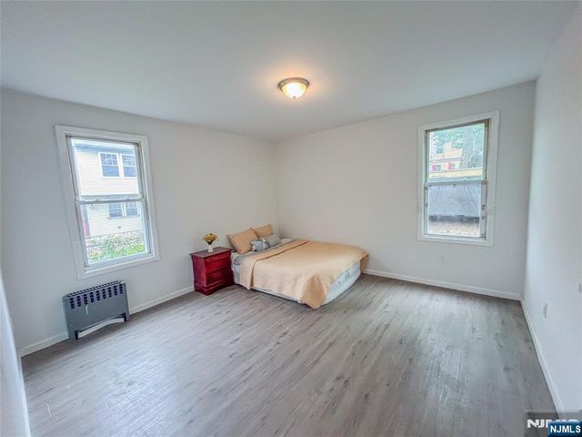 624 19th Street, Newark, NJ 07103