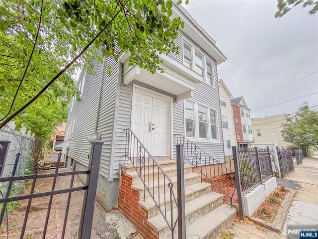 624 19th Street, Newark, NJ 07103