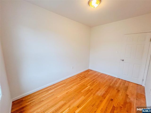 624 19th Street, Newark, NJ 07103