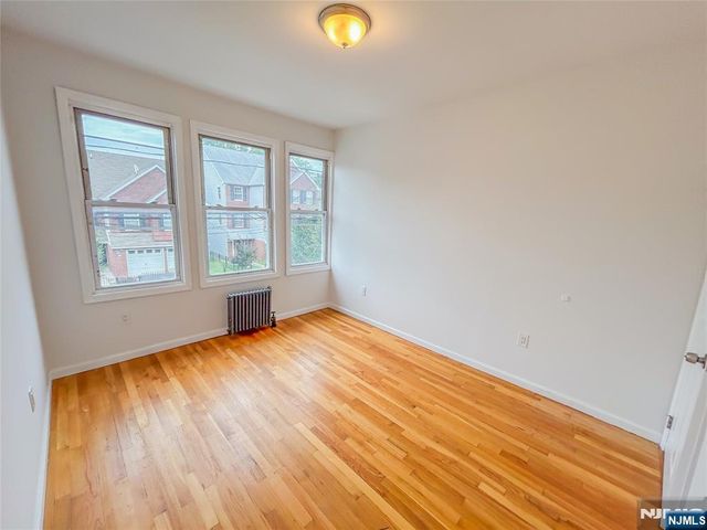 624 19th Street, Newark, NJ 07103