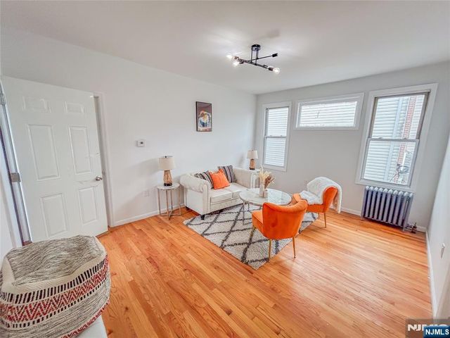 624 19th Street, Newark, NJ 07103