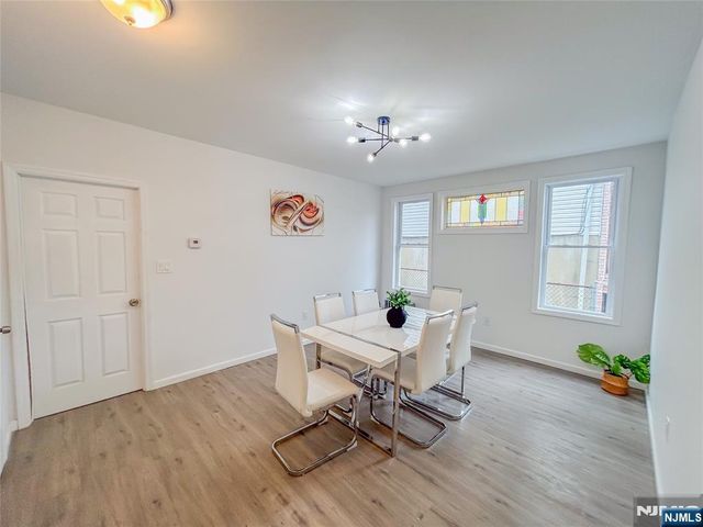 624 19th Street, Newark, NJ 07103