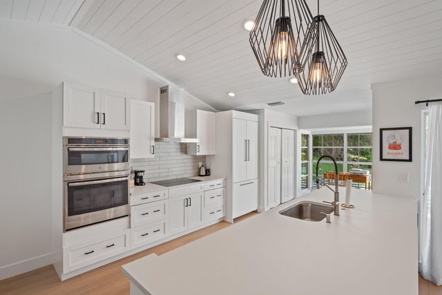 2236 Las Casitas Drive, Wellington, FL 33414