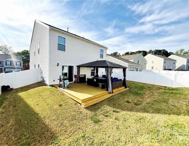 3044 Winesap Drive, Dallas, NC 28034