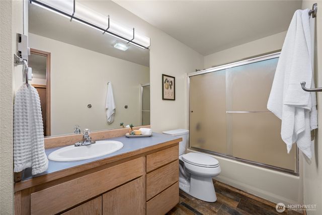 6 Inglewood Place, Bellingham, WA 98229