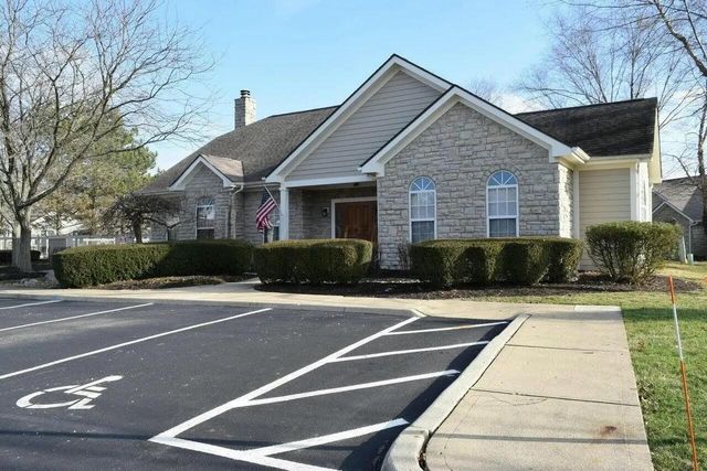 6363 Pinehurst Pointe, Westerville, OH 43082