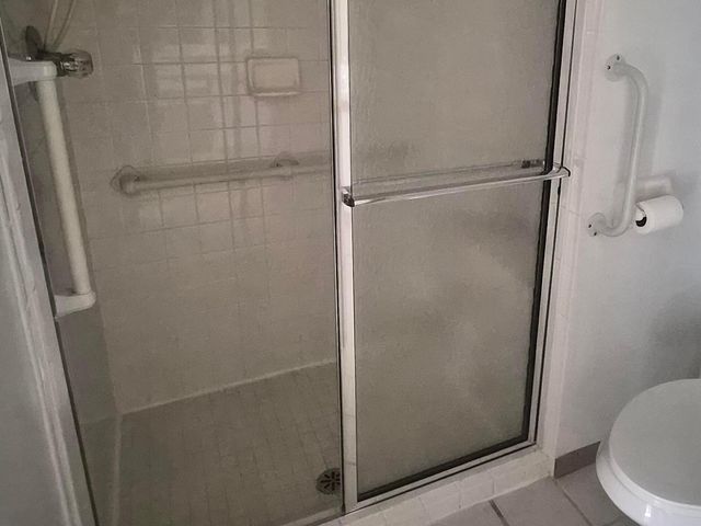 6363 Pinehurst Pointe, Westerville, OH 43082