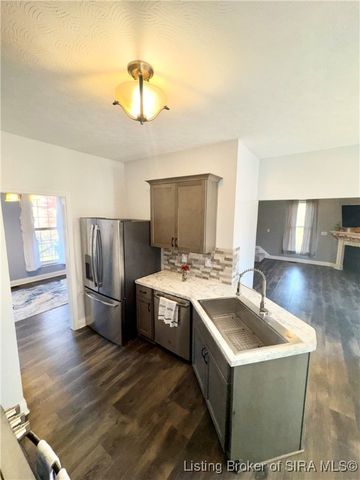 212 Slate Run Drive, Henryville, IN 47126