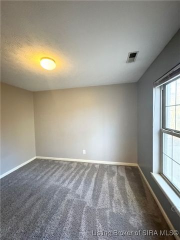 212 Slate Run Drive, Henryville, IN 47126