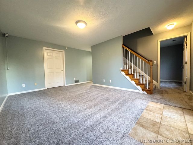 212 Slate Run Drive, Henryville, IN 47126