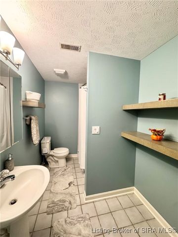 212 Slate Run Drive, Henryville, IN 47126