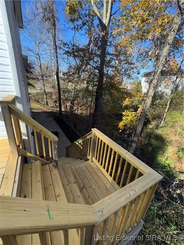 212 Slate Run Drive, Henryville, IN 47126