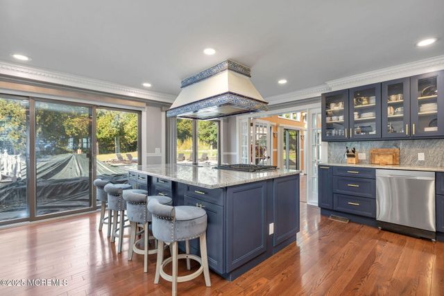 14 Schanck Road, Holmdel, NJ 07733