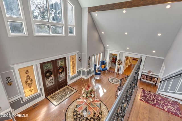 14 Schanck Road, Holmdel, NJ 07733