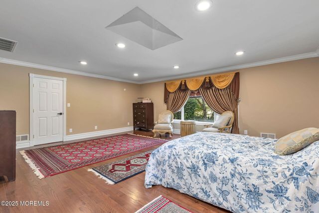 14 Schanck Road, Holmdel, NJ 07733