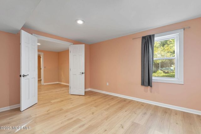 14 Schanck Road, Holmdel, NJ 07733