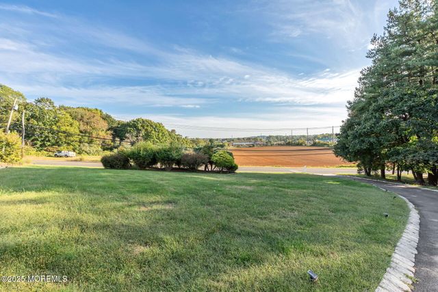 14 Schanck Road, Holmdel, NJ 07733