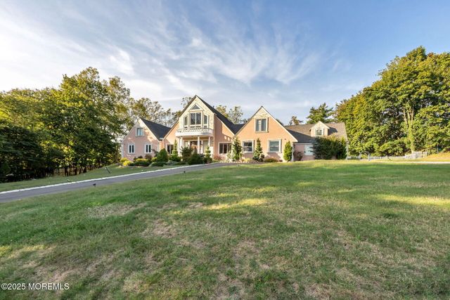 14 Schanck Road, Holmdel, NJ 07733