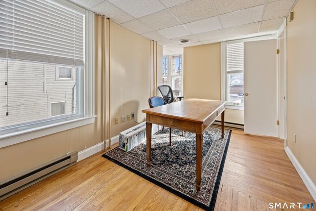 21 Holmes Avenue, Waterbury, CT 06710