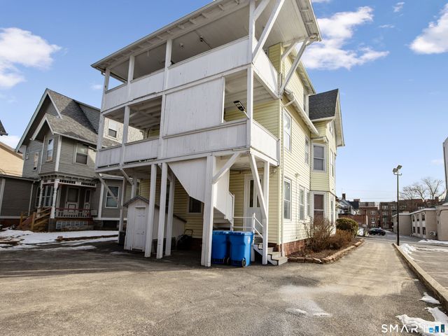 21 Holmes Avenue, Waterbury, CT 06710