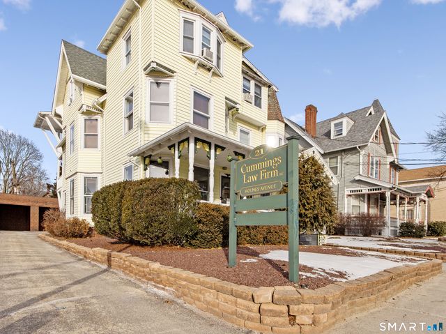 21 Holmes Avenue, Waterbury, CT 06710