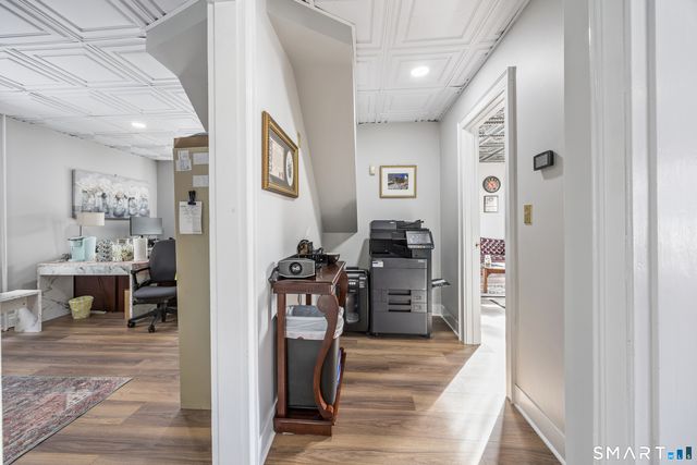 21 Holmes Avenue, Waterbury, CT 06710