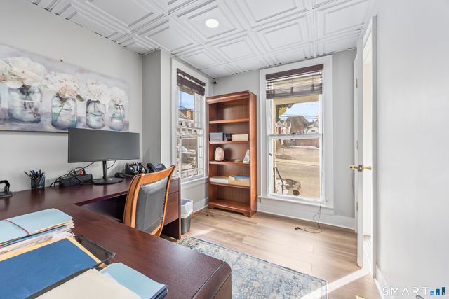 21 Holmes Avenue, Waterbury, CT 06710