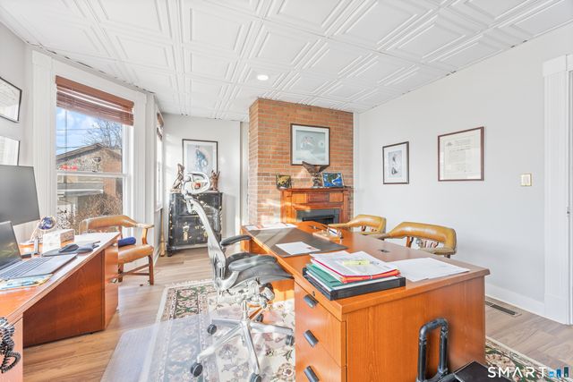 21 Holmes Avenue, Waterbury, CT 06710