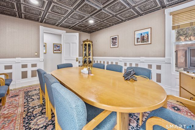 21 Holmes Avenue, Waterbury, CT 06710