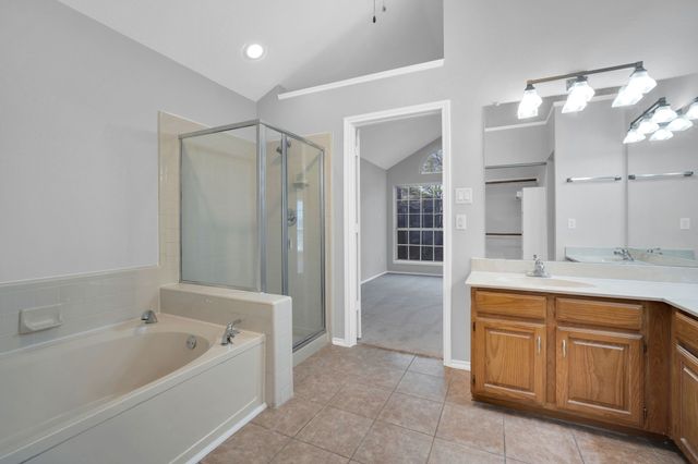 324 Faircrest Drive, Arlington, TX 76018