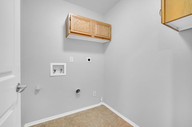 324 Faircrest Drive, Arlington, TX 76018