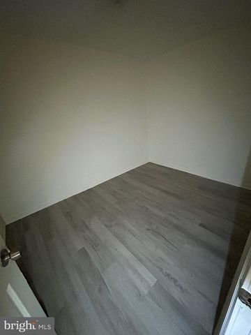 2512 FREDERICK AVE, Baltimore, MD 21223